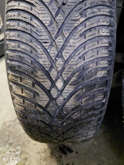 Hyundai i 40 hyundai i30 kia alufelgi z oponami zimowymi