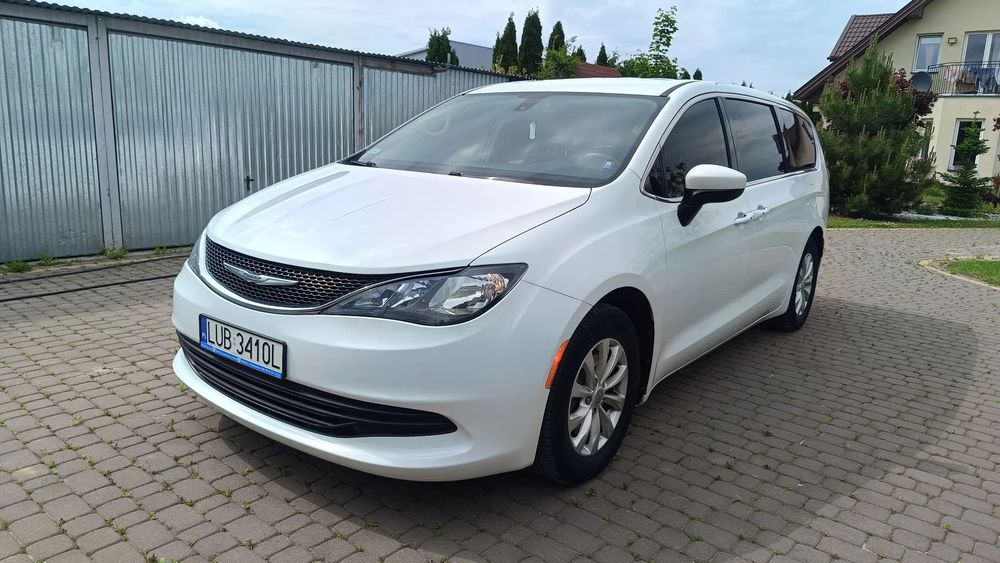 Chrysler Pacifica Chrysler Pacifica 2017,  wersja 8-osobowa