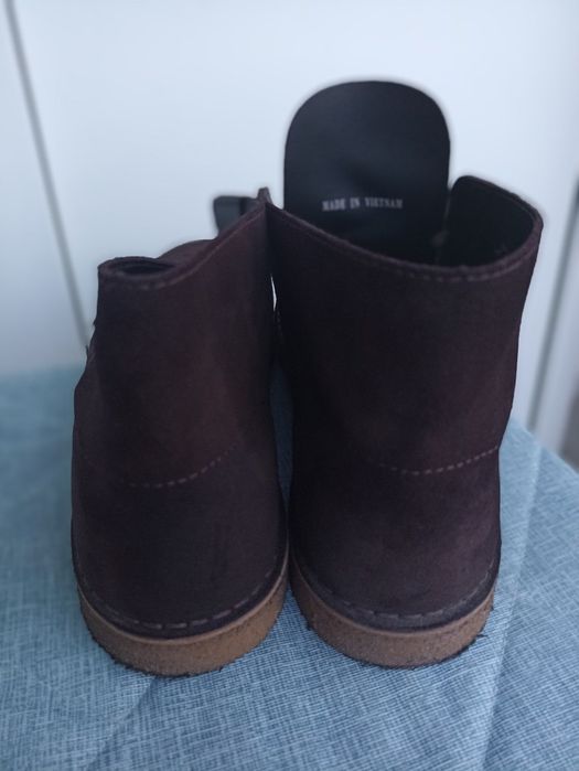 Чоботи з замші  Clarks