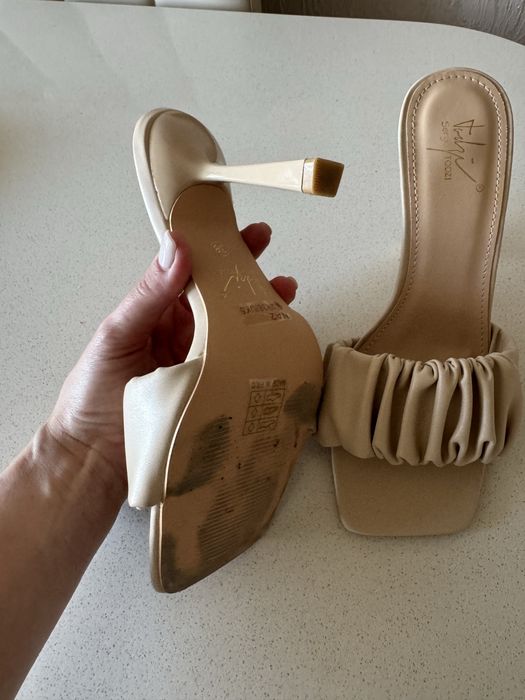 Мюлі 38 розмір беж