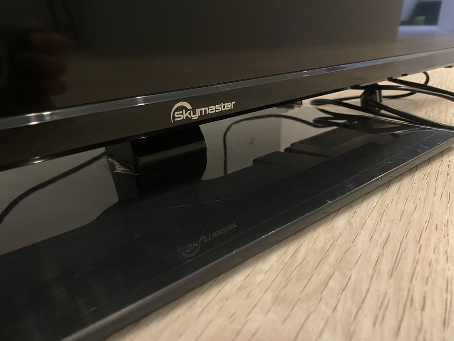 Telewizor Skymaster  42” cale
