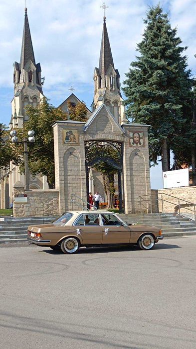 Auto do ślubu/teledysku - Mercedes W123 (Beczka)