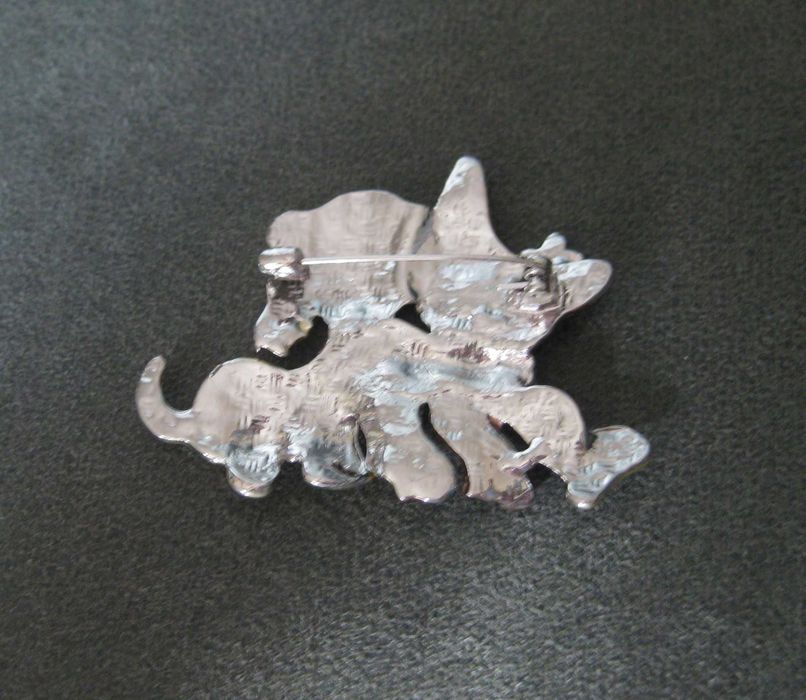 Alfinete / Broche / Pregadeira Cão e Gato Abraçados NOVO