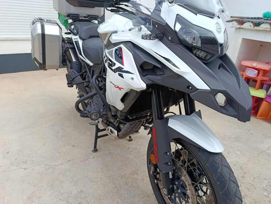 Benelli TRK 502x