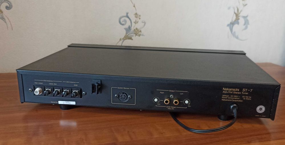 Nakamichi ST-7 тюнер