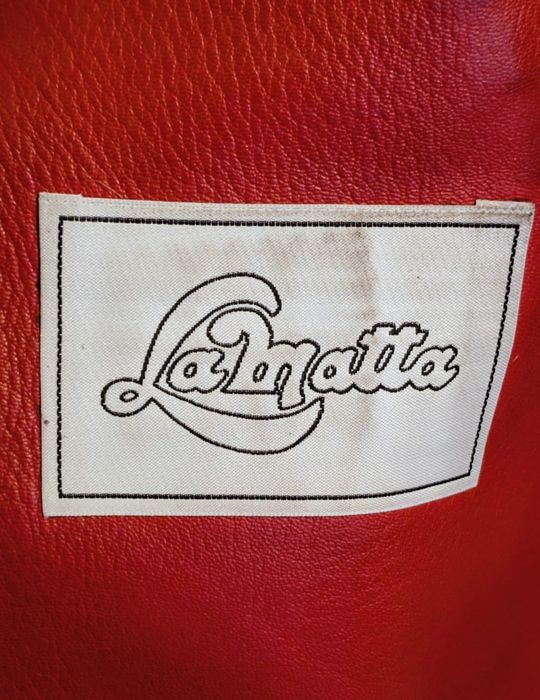 Piękny plaszcz LAMATTA SKORA .