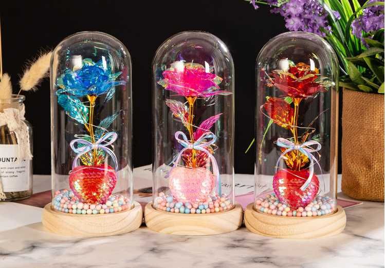 Piękna Niebieska Róża W Szkle z Czerwonym Sercem Prezent na Urodziny