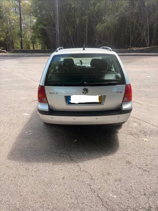 VW Golf 4 Variant Comfortline 1.9 TDI 100cv | 2001 | 290.000 km | Prata