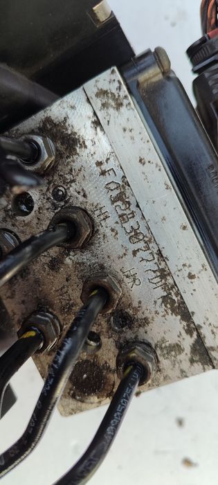 Pompa ABS VW passat b6 skoda superb seat audi