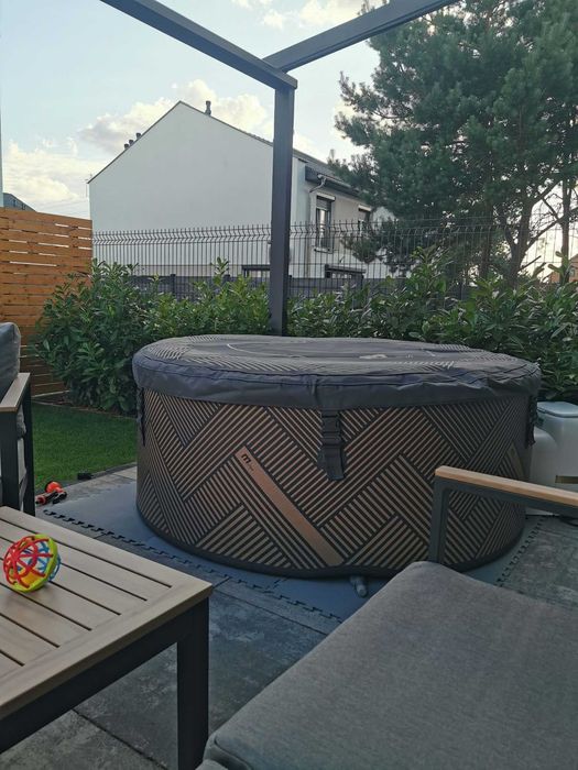 Jacuzzi ogrodowe