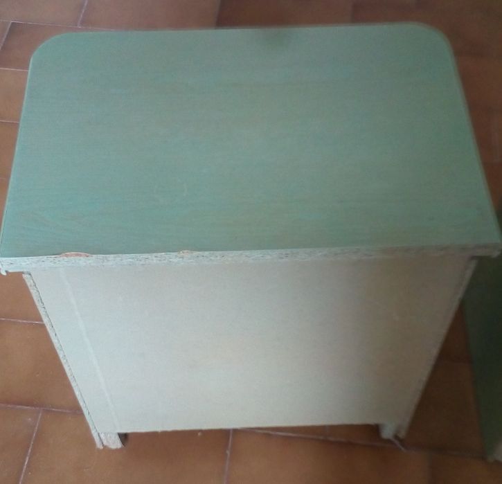 2x Mesinhas Cabeceira (Verde)