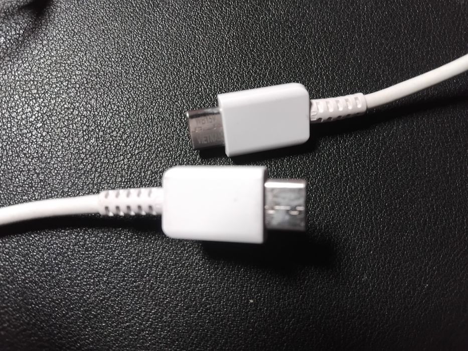 Biały kabel USB-C