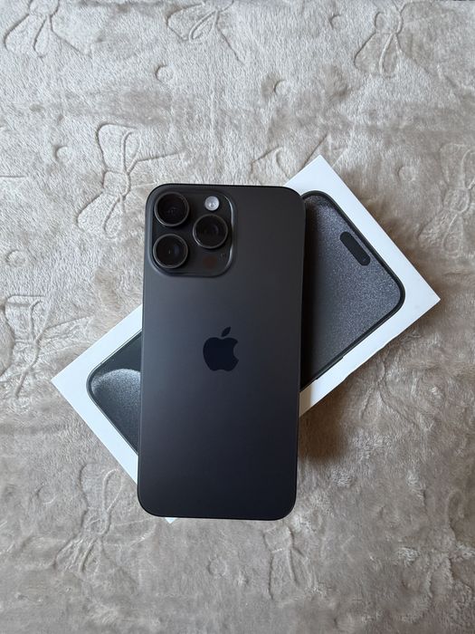 Iphone 15 Pro Max 512 GB SUPER STAN 9 etui, szkło hartowane ładowarka