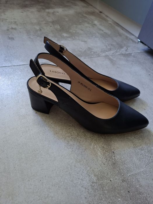 Sprzedam buty r38