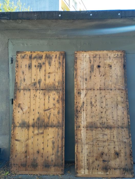 100 letnie drewno, antyk, drzwi