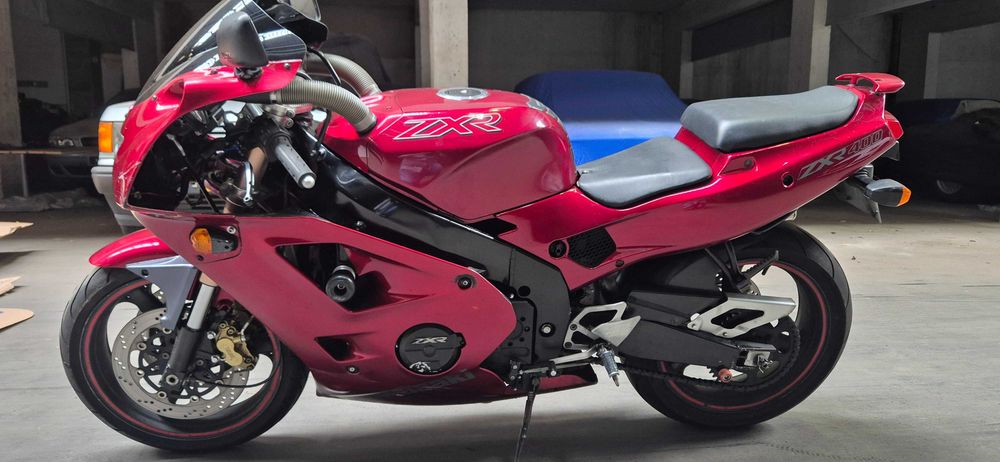 Kawasaki zxr 400