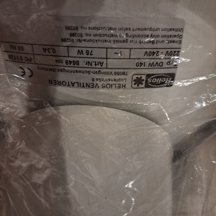 Ventilador de tecto novo