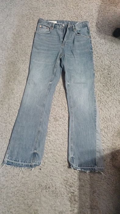 Zarq Flared Jeans