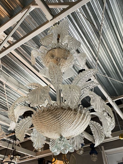 Monumentalny Zyrandol w calosci ze szkla Murano w stylu Mid Century