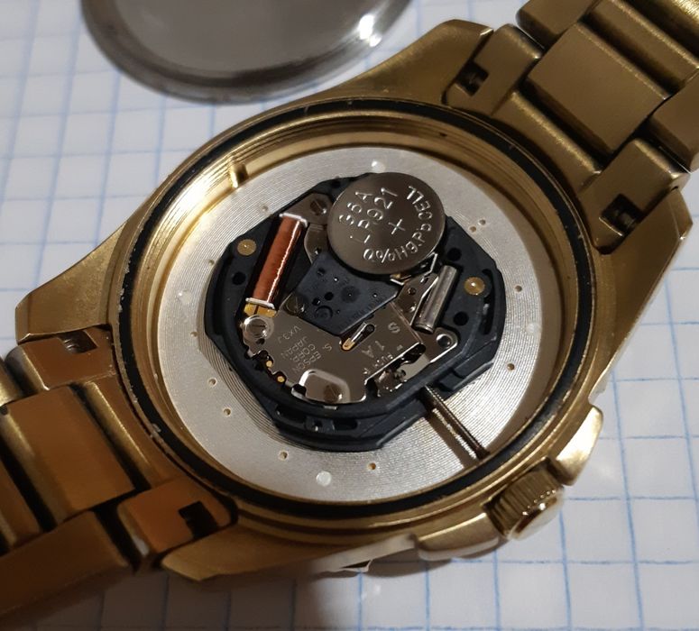 Guess женские полностью рабочие