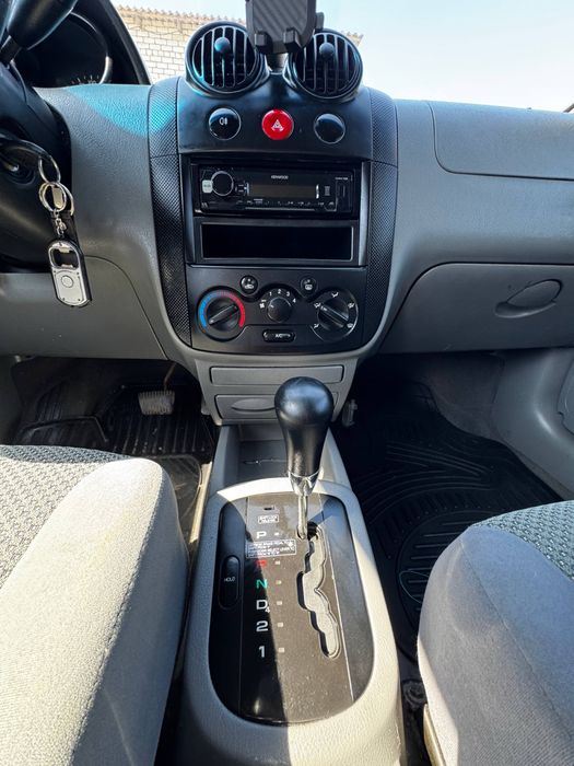 Продам Chevrolet Aveo 1.5 Газ-бензин Автомат