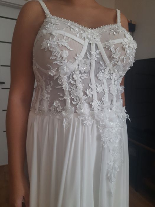 Suknia ślubna rozmiar 44/46