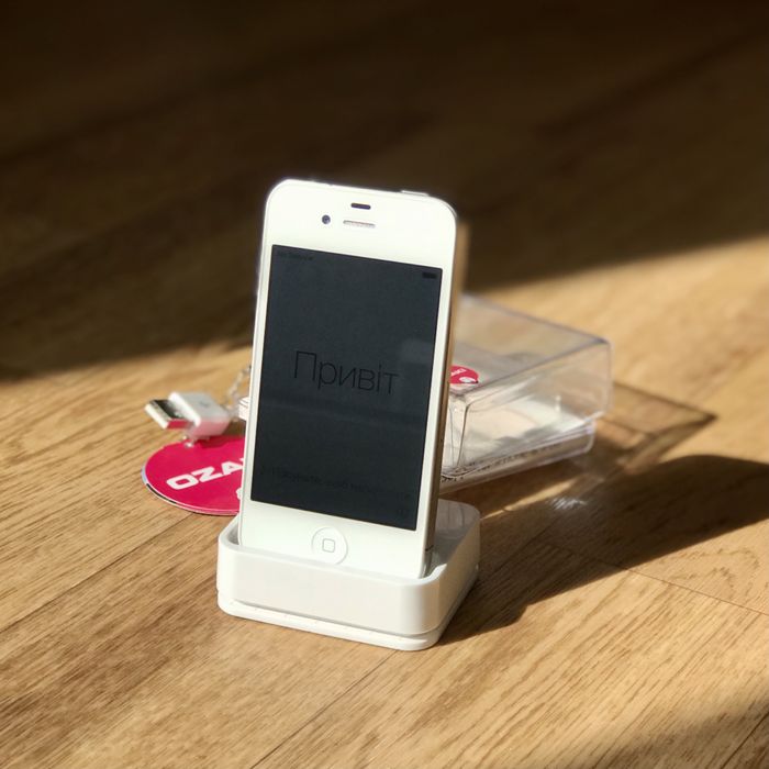 Рідкісний iPhone 4 8GB
