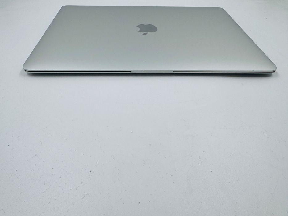 MDM Apple MacBook Air 13 2020 M1 16GB RAM 256GB SSD Silver IL7692