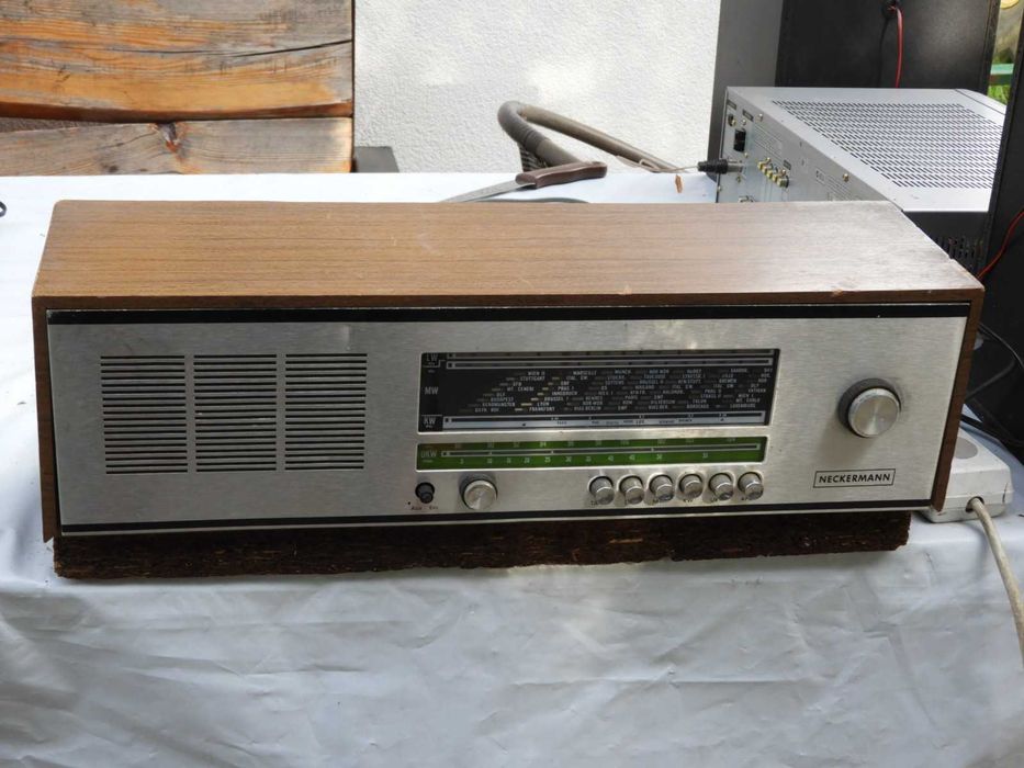 Radio Neckermann 821 / 578 niesprawne na części