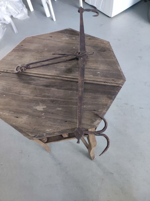 Vendo balança antiga