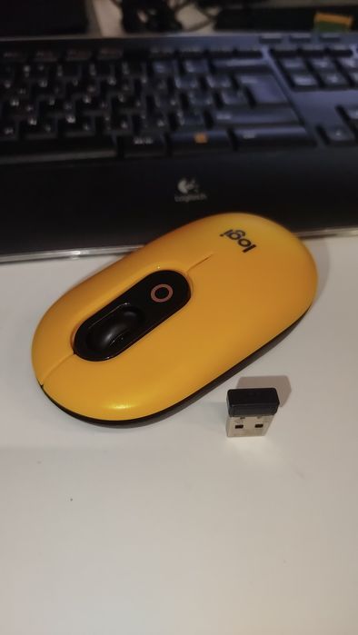 Безпровідна мишка Logitech POP yellow жовта