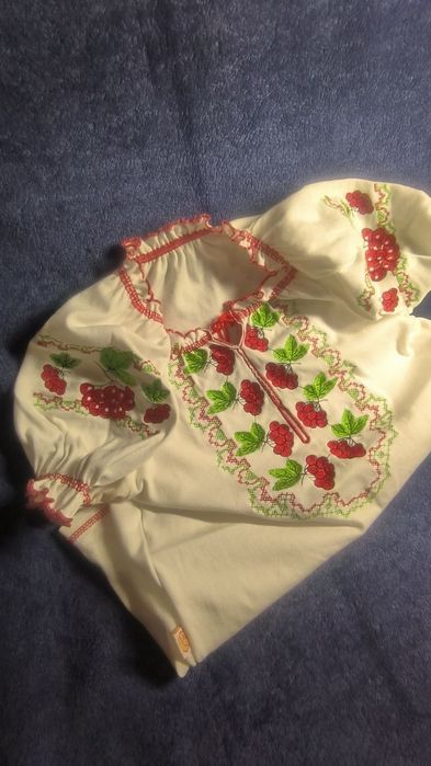 Дуже гарна вишиванка