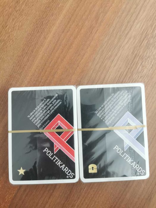 Jogo de cartas Politikards - Vem Aí a Troika