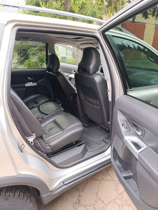 Продам Volvo CX90