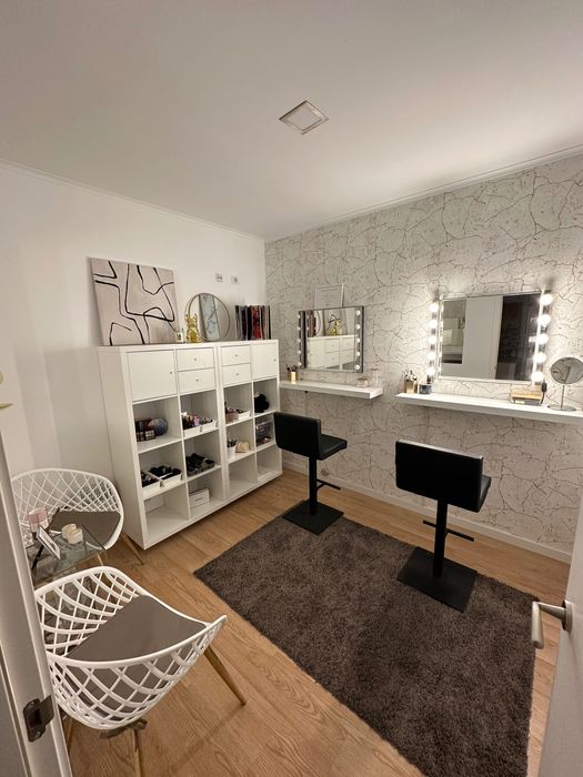 sala equipada para estética em Loures