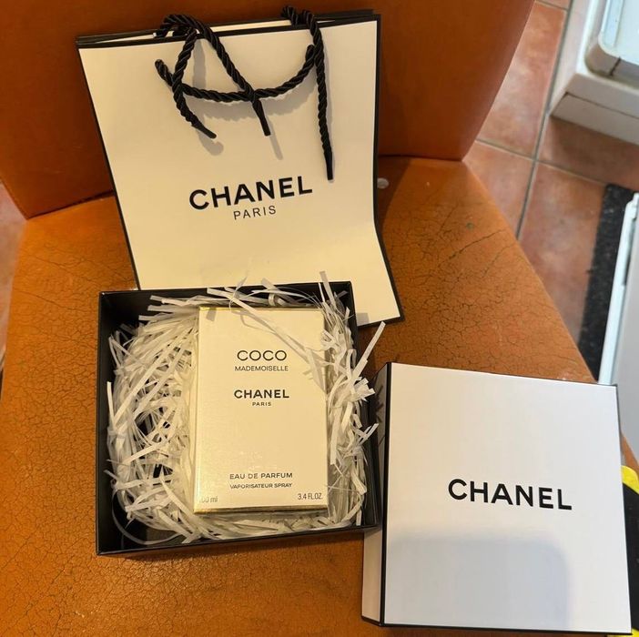 CHANEL
coco mademoiselle
