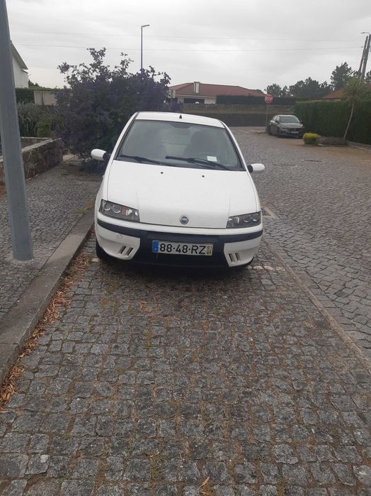 Fiat Punto Branco