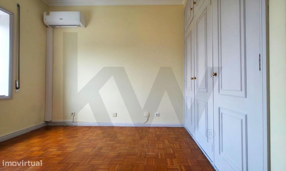Moderno Apartamento T2 em Paço de Sousa, Penafiel