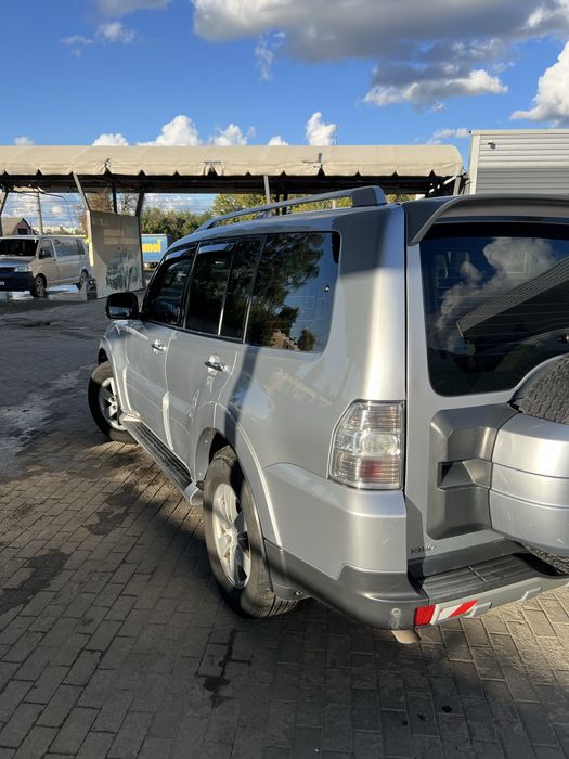 Mitsubishi Pajero Wagon 4 3.0 2008