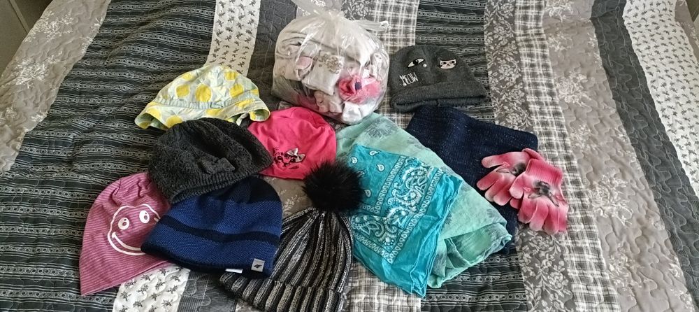 Sukienka 116/122 +gratisy