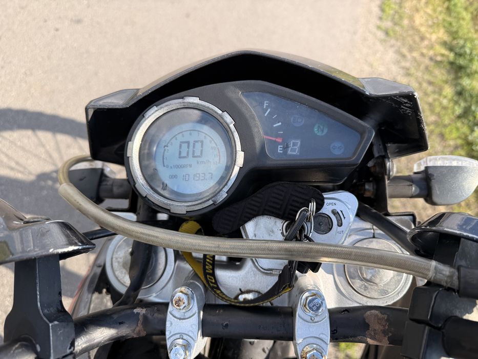 Продам Viper v250l