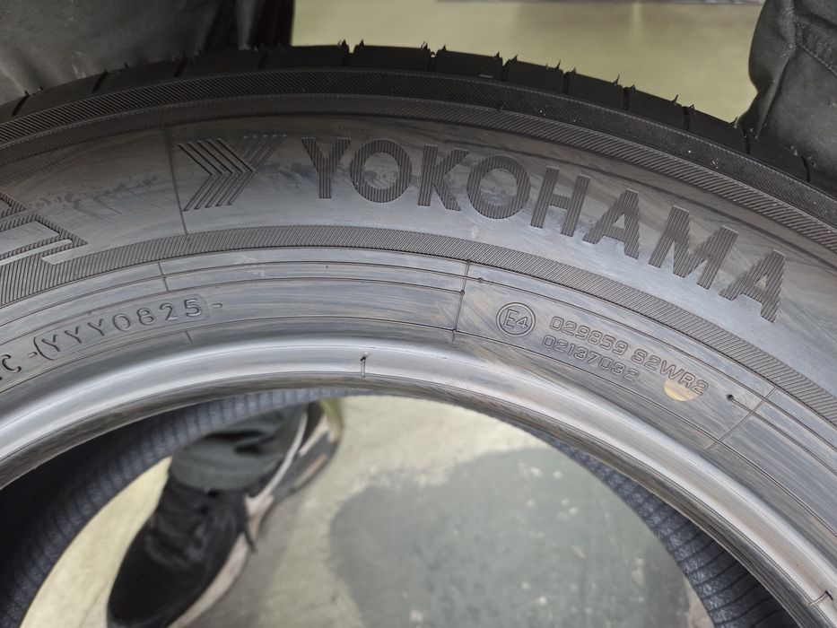 opony nowe 225/60R17 YOKOHAMA ADVAN  V61