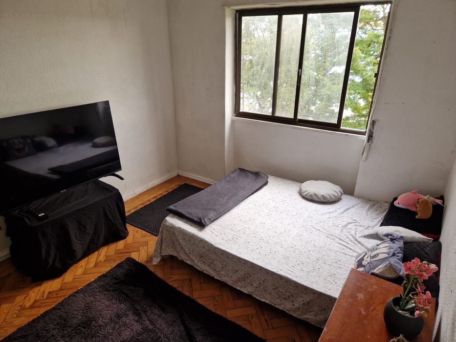 Quarto para arrendar