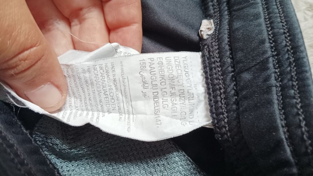 158 under armour sportowe krótkie spodenki chłopięce dla chłopca