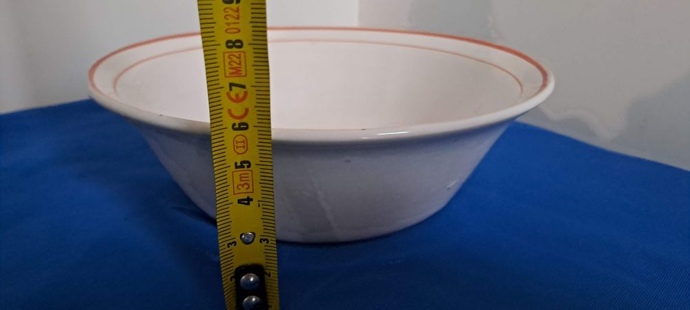 Tijela antiga com 17cm diâmetro