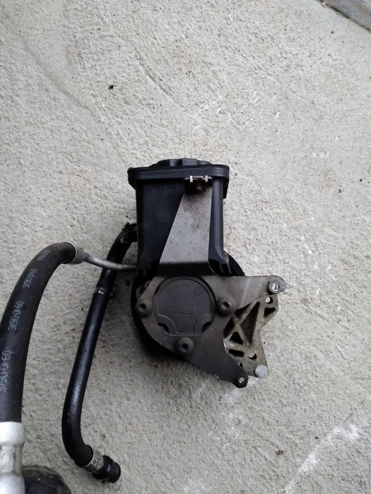 Pompa wspomagania bmw e60 e61 525d 530d