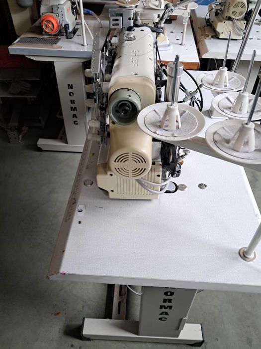 Máquina de costura Siruba w122-356