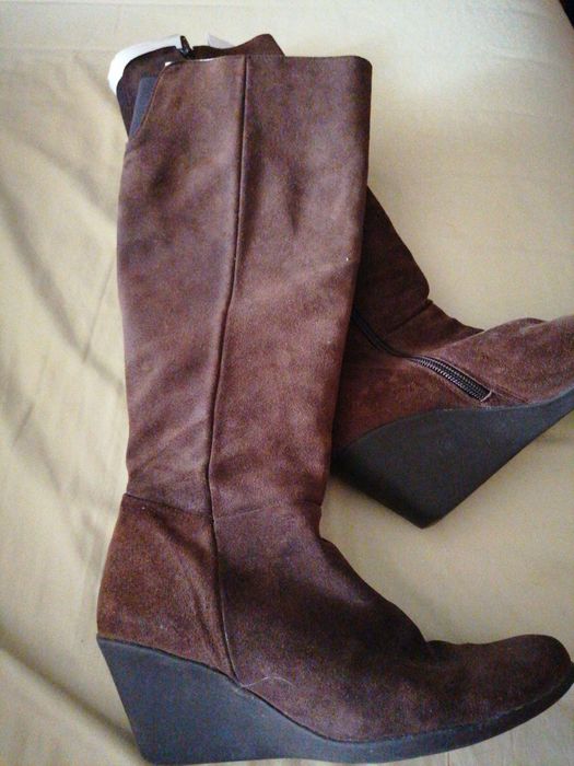 Bota cano alto pele e camurça N. 36,5