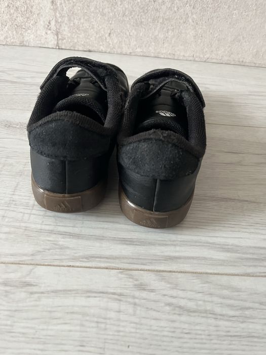 Adidasy czarne na rzep