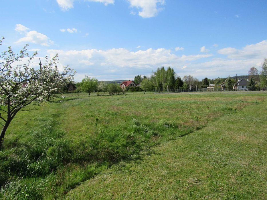 *Działka budowlana w KOBYLANCE nr 1400/4 - 25 ar*